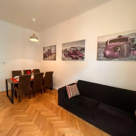 Riverbridge Apartments Praag Buitenkant foto
